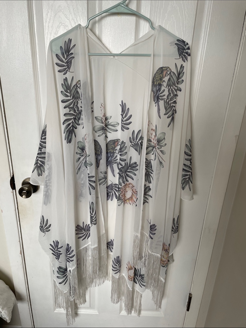 H&M White Sheer Floral Fringe Kimono